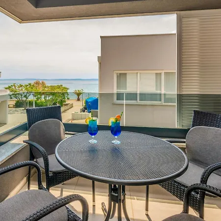 Apartment Beautiful In With Wifi Vir