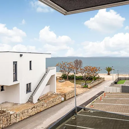 Beautiful In With Wifi Apartment Vir