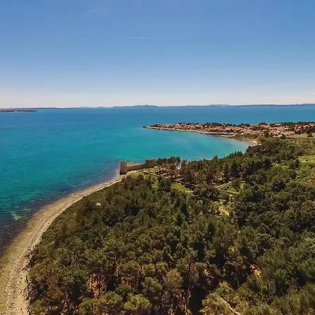 Apartman 1 Bedroom Amazing In Vir