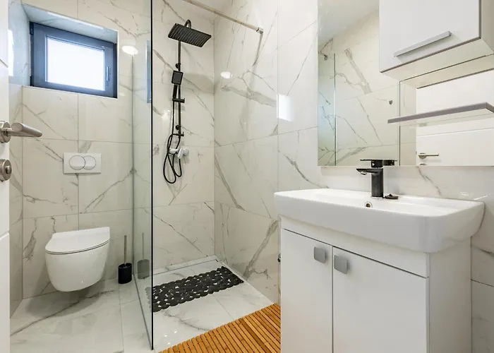 1 Bedroom Amazing In * Vir