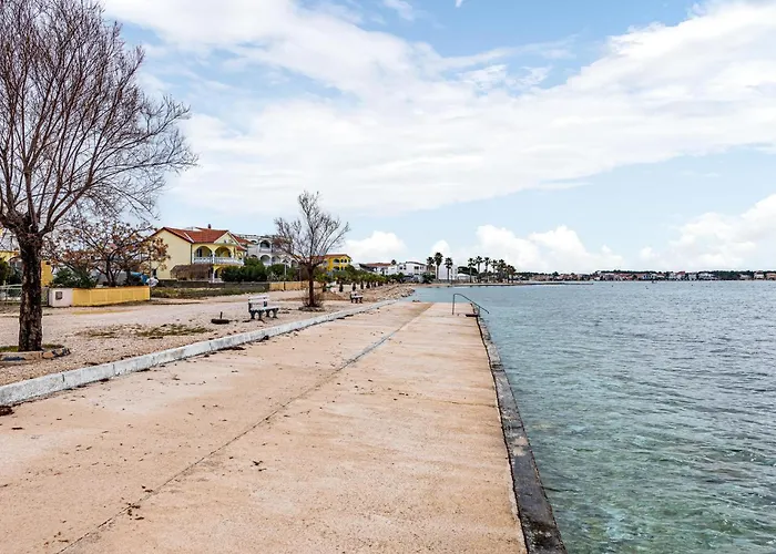 1 Bedroom Amazing In Apartman Vir